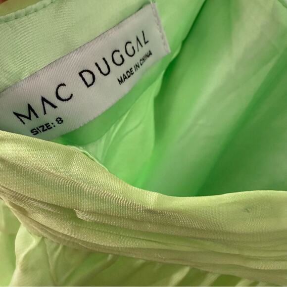 Mac Duggal Ruffle Tiered Cut-Out Chiffon Gown 67911 Mint Women’s Sz 8 - Picture 8 of 11